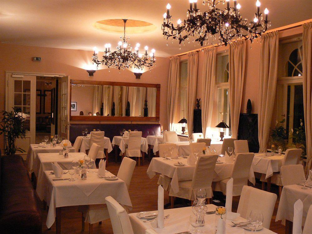 Hotel Niederlandischer Hof Schwerin  Restaurang bild